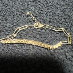 Beautiful Sterling and Diamonique bracelet.7 inch